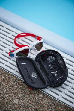 Aqua Sphere brillenkoker black red