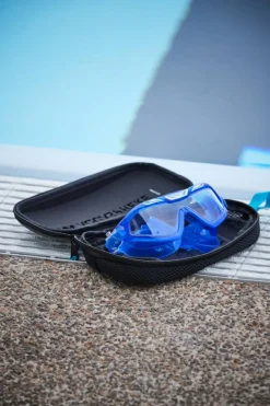 Aqua Sphere Mask brillenkoker black light blue