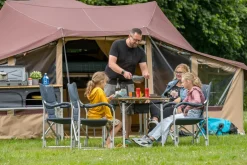 Campooz campingtafel met lectuurnet 120 x 72 cm