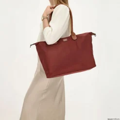 Charm London Buckingham 15,6 inch laptop schoudertas bordeaux