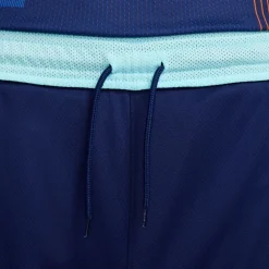 Nike Nederland uitshort 24 - 25