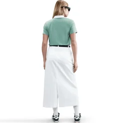 Nike Sportswear Club Essentials shirt dames cannon