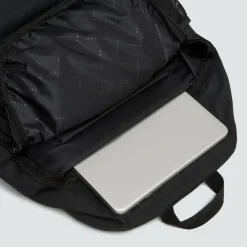 Oakley Enduro 4.0 15 inch laptop rugzak 25 liter blackout