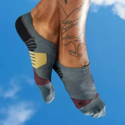 On Low hardloopsokken heren shadow mulberry