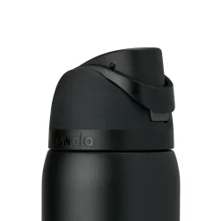 Owala FreeSip drinkfles 945 ml very very dark