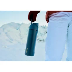 Owala FreeSip drinkfles 710 ml winter nights