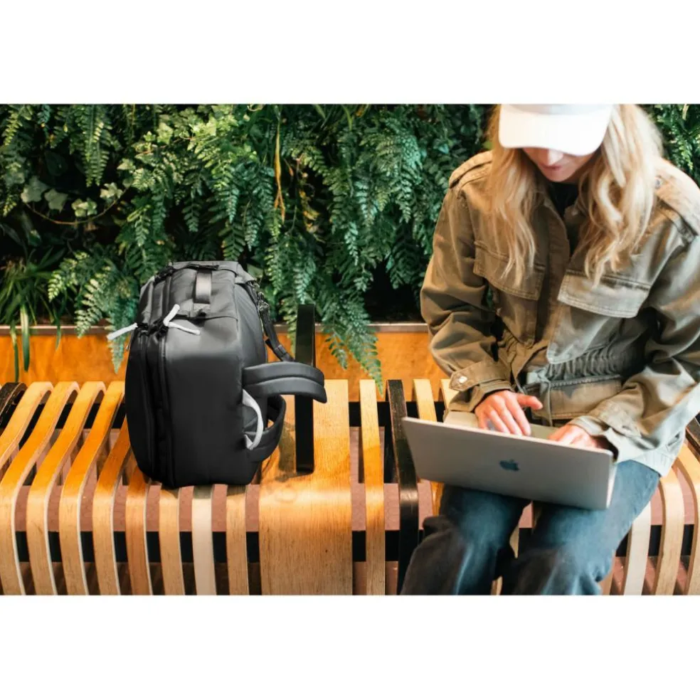 PacSafe GO Anti Theft Carry On rugzak 34 liter jet black