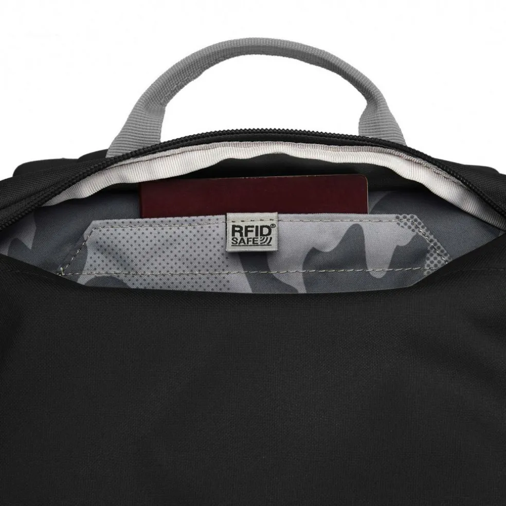 PacSafe GO Anti Theft Carry On rugzak 44 liter jet black