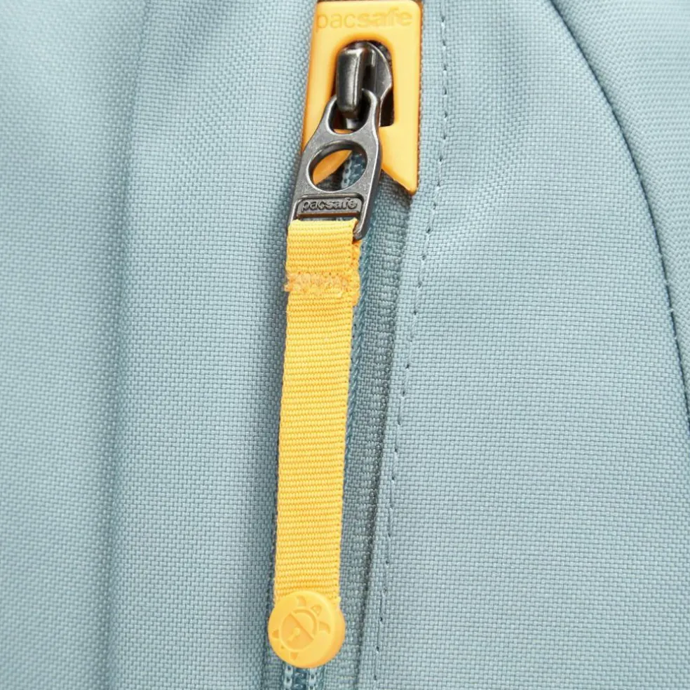 PacSafe GO Anti Theft rugzak 25 liter fresh mint