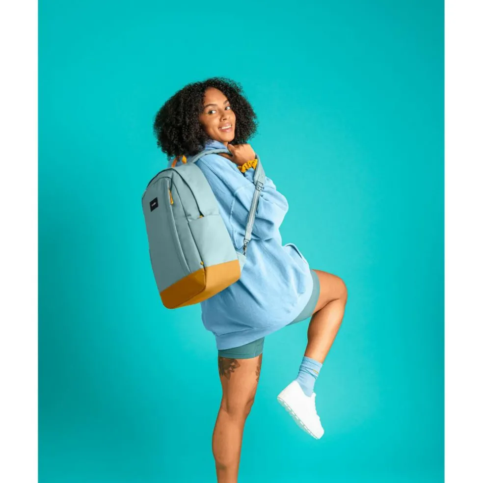 PacSafe GO Anti Theft rugzak 25 liter fresh mint