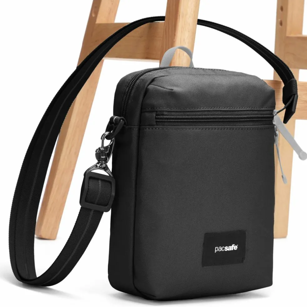 PacSafe GO Festival schoudertas jet black