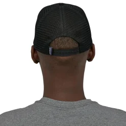 Patagonia P-6 Logo Trucker pet black