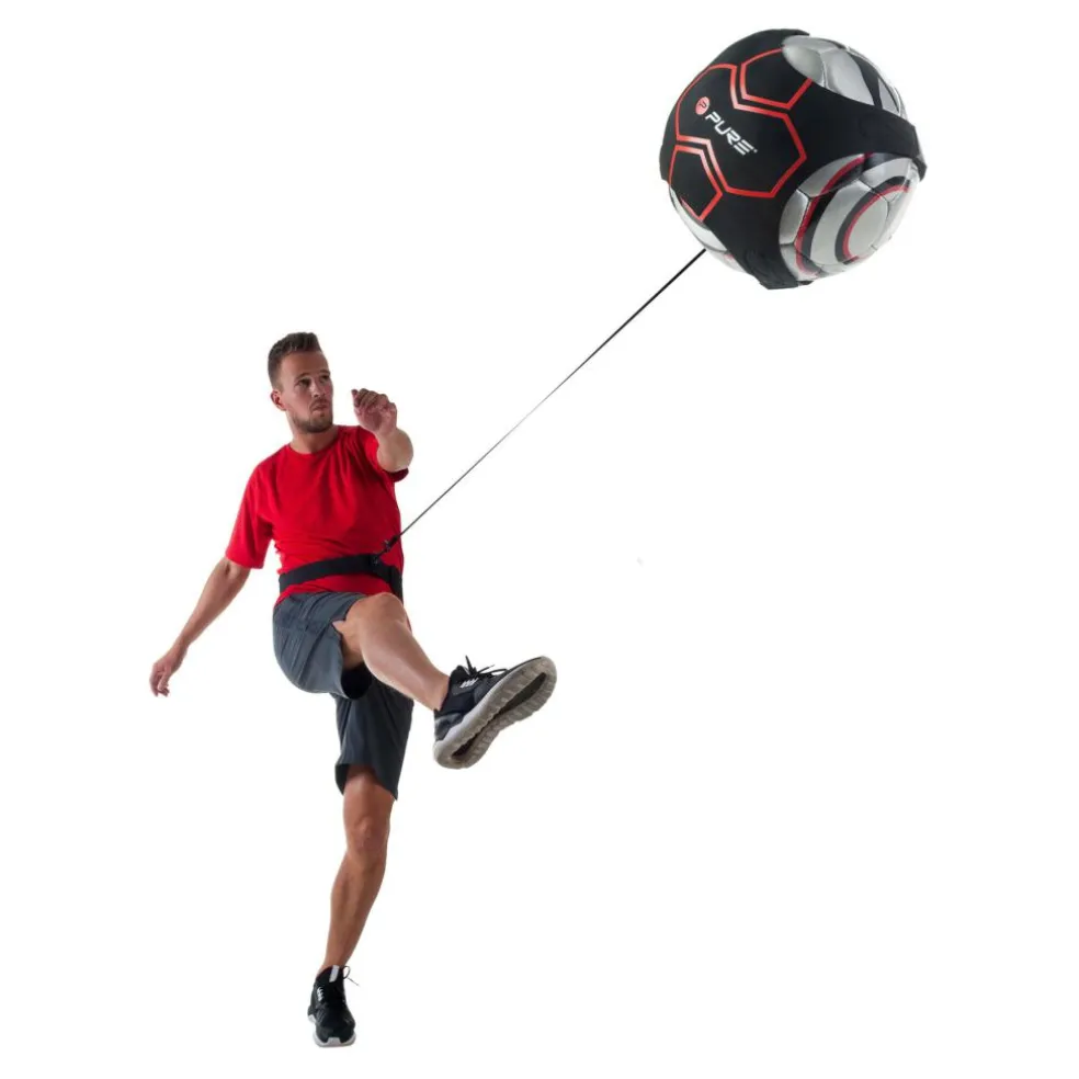 Pure 2Improve Football Trainer