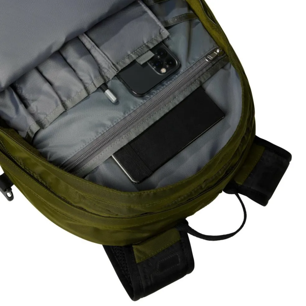 The North Face Borealis Classic 15 inch laptop rugzak 29 liter forest olive