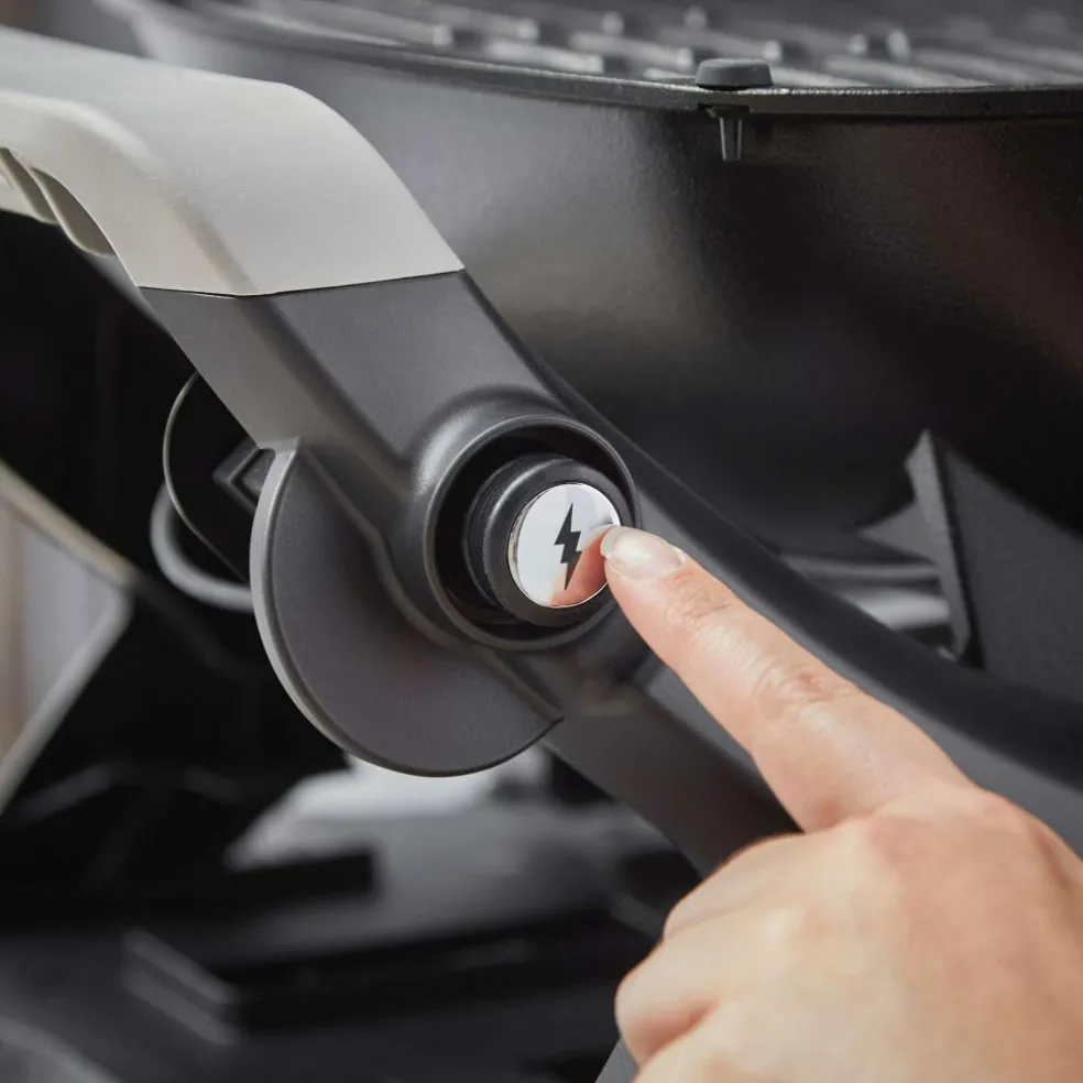 Weber Q 1200N gasbarbecue black inclusief onderstel