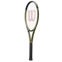 Wilson Blade 100UL V8 tennisracket